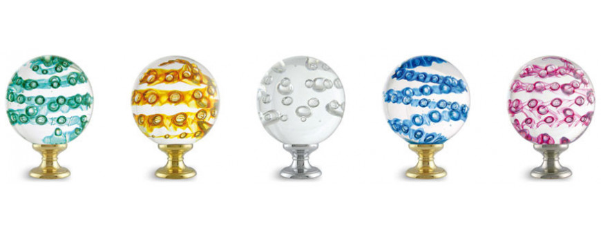 Boules d'escalier en verre, modèles MICRO BULLES ou SPIRABULLES des Verreries de Bréhat